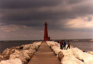 Muskegon South Breakwater Light in 1987