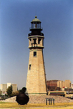 Buffalo Main Light in 1998 - 32nd trip