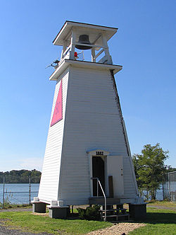 Fort Washington Light in 2007 - 49th trip